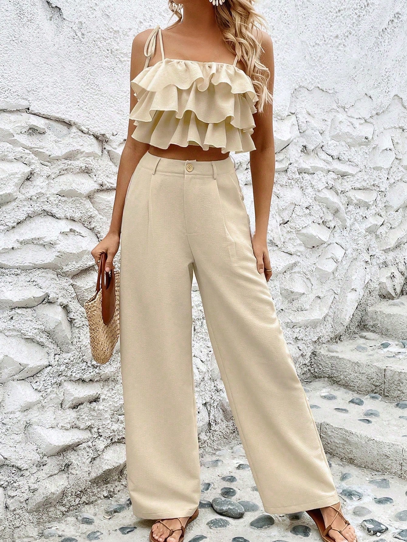 Soft Ruffle Set.
