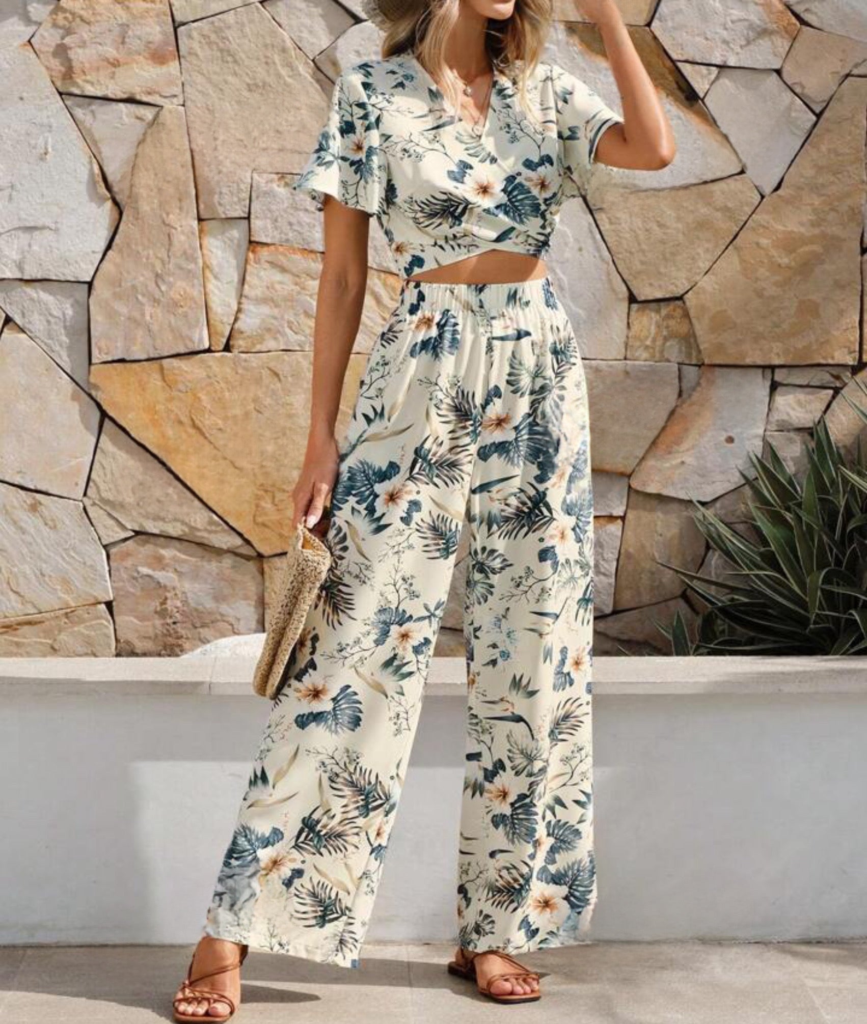 Tropical Breeze Floral Set.
