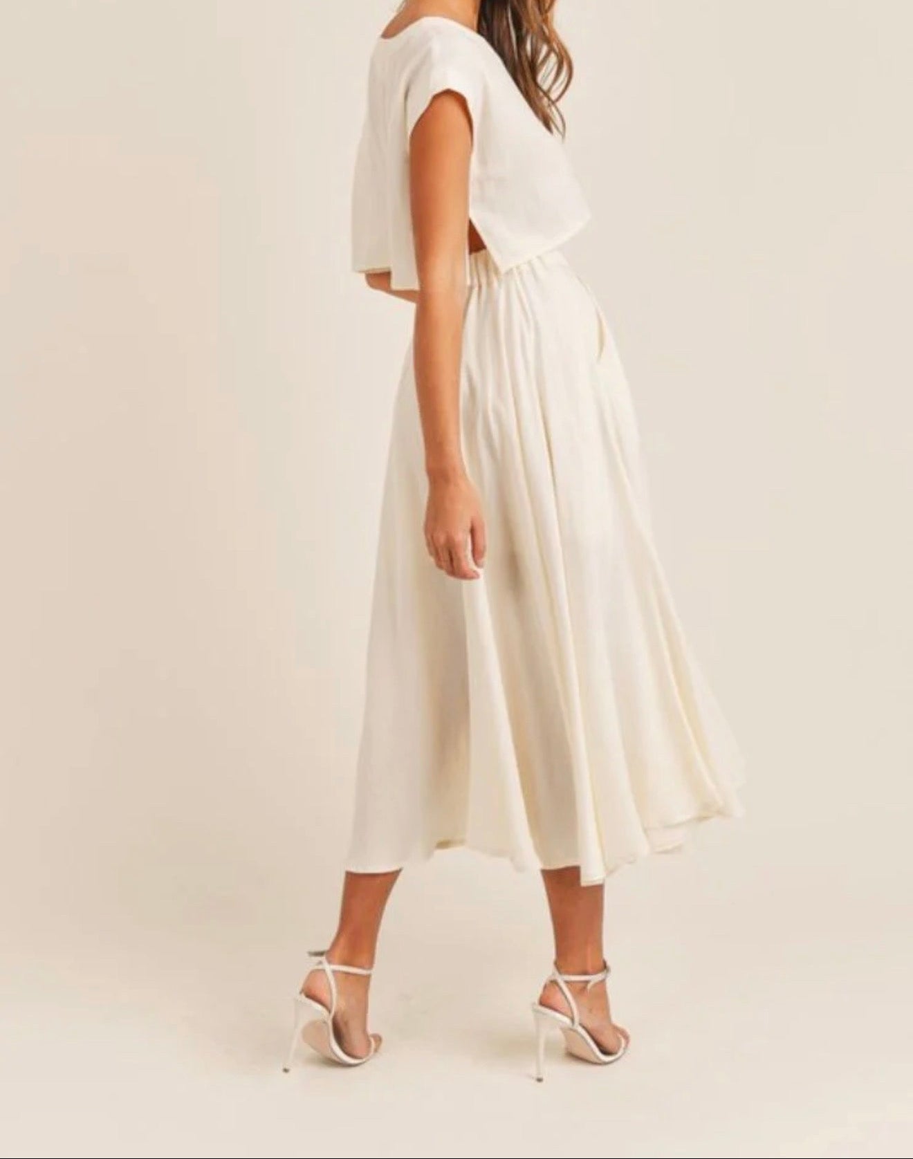 White Two-Piece Flow Midi Set.